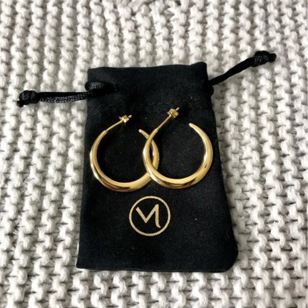 Mejuri EUC Gold Vermeil Editor Hoops